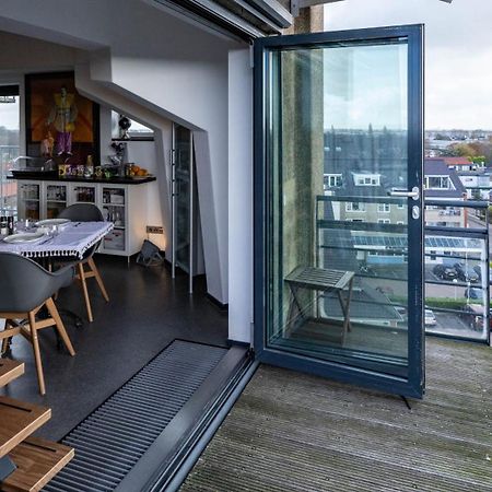 B&B De Tulpentoren Roelofarendsveen Exteriör bild