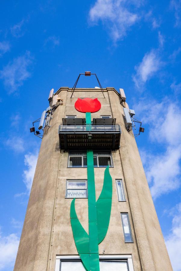 B&B De Tulpentoren Roelofarendsveen Exteriör bild